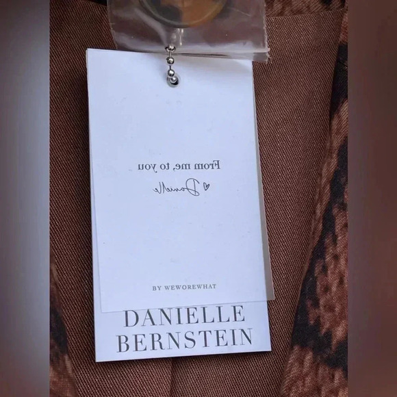 WEWOREWHAT SHAPED LONG BLAZER IN BROWN SNAKESKIN SZ 6 - Picture 10 of 16